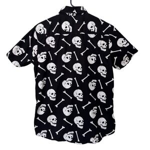 Rugby University‎ Skull Bones Button Up Short Sleeve Shirt Mens Medium